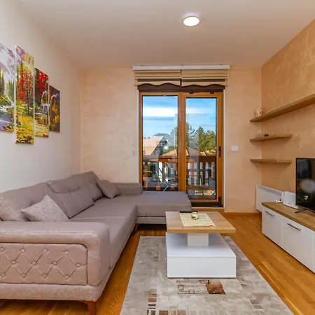 Apartment Nirvana 01 *