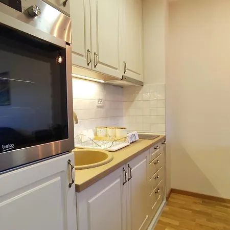 Apartment Nirvana 01