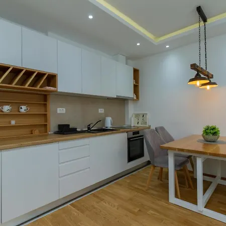 Apartment Nirvana 01